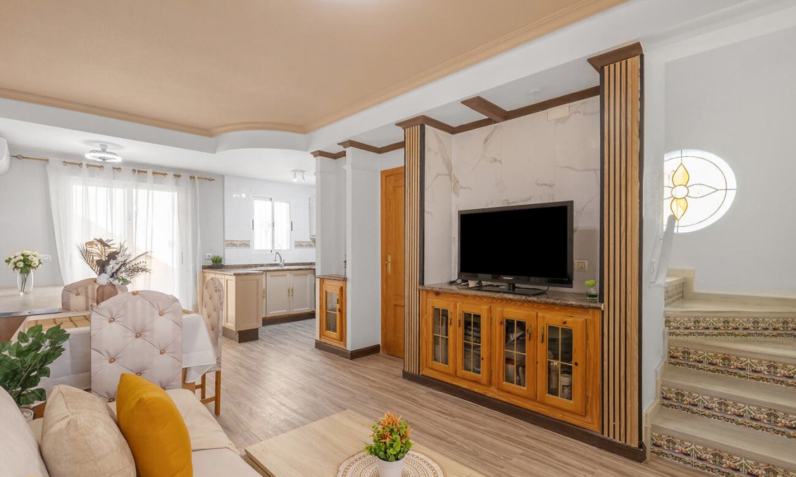 Revente - Semi Detached -
Orihuela Costa - Villamartín