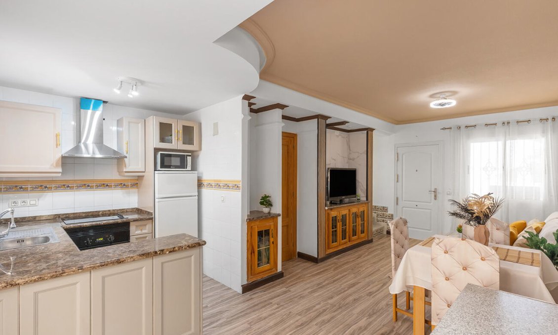 Revente - Semi Detached -
Orihuela Costa - Villamartín