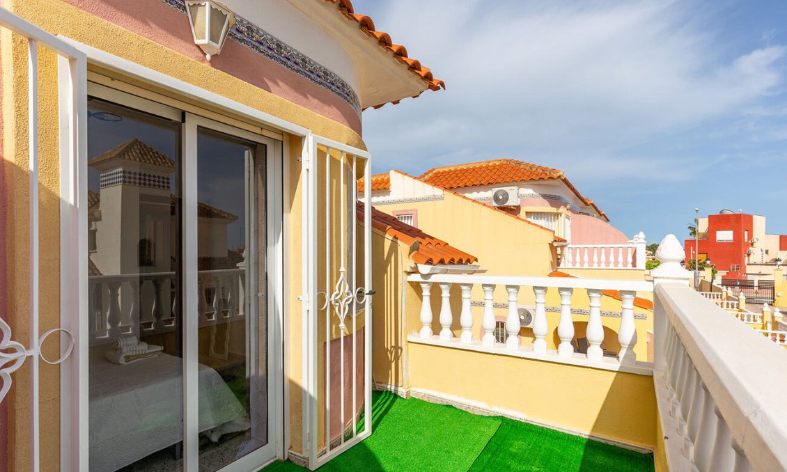 Revente - Semi Detached -
Orihuela Costa - Villamartín