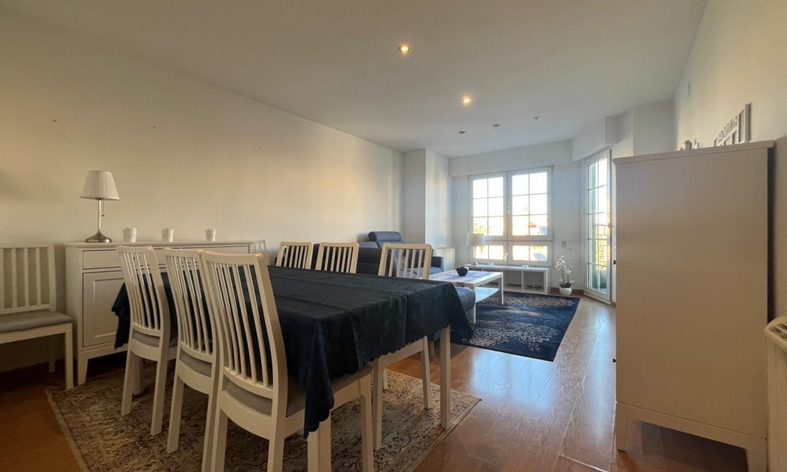 Segunda mano - Apartamento -
Torrevieja - Centro