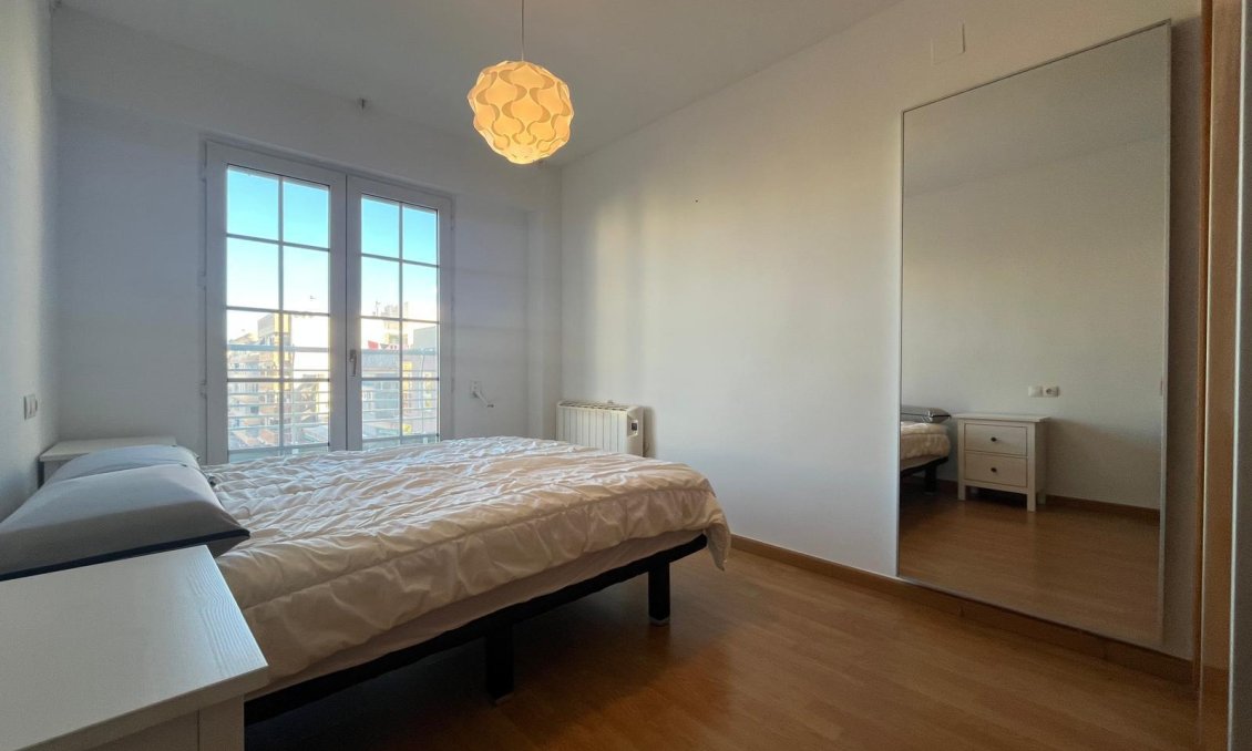 Segunda mano - Apartamento -
Torrevieja - Centro