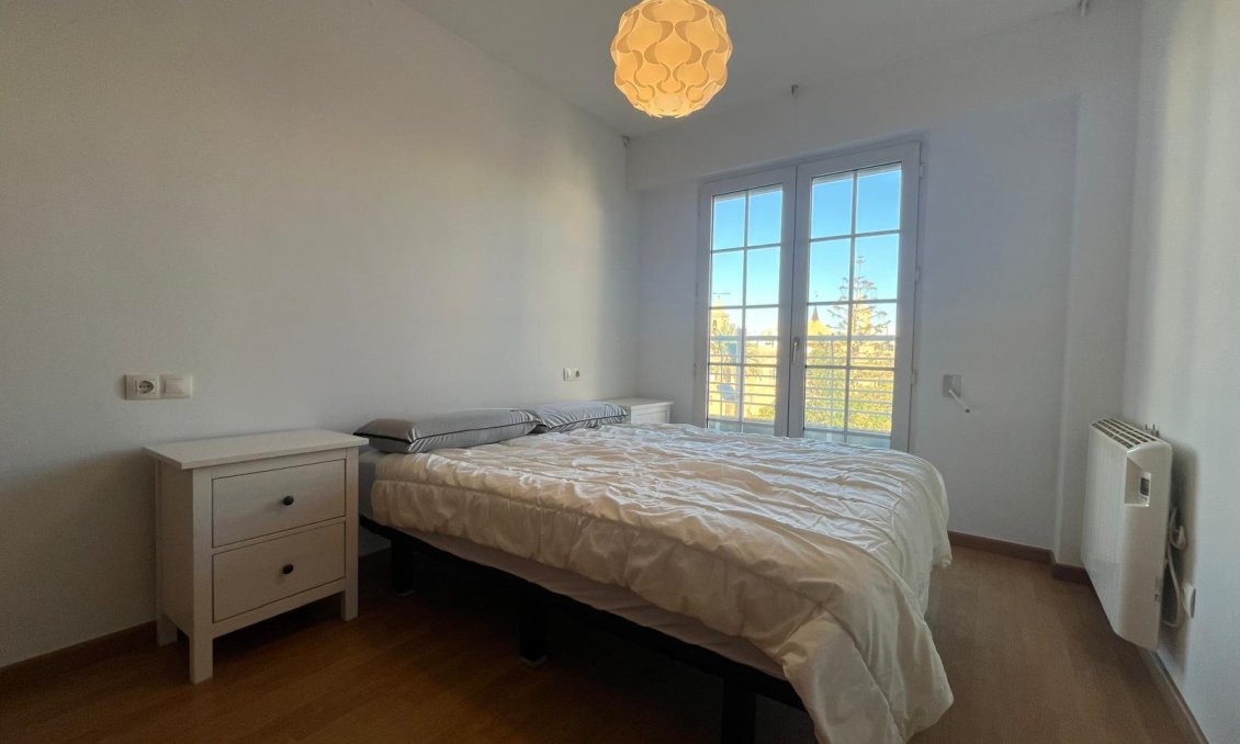 Segunda mano - Apartamento -
Torrevieja - Centro