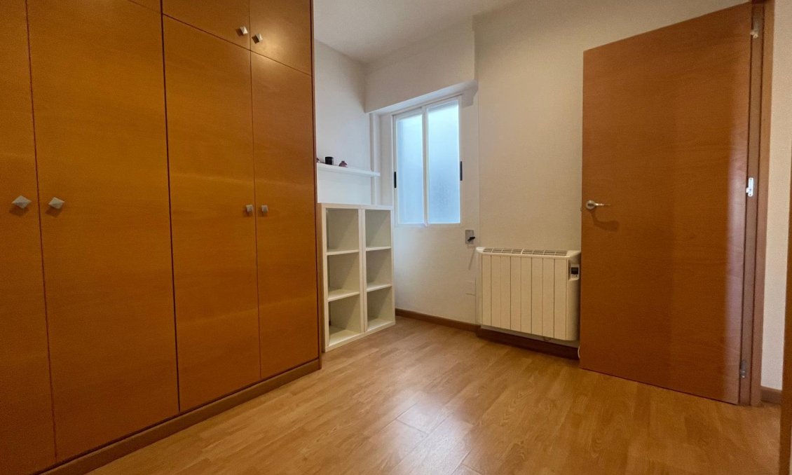 Segunda mano - Apartamento -
Torrevieja - Centro