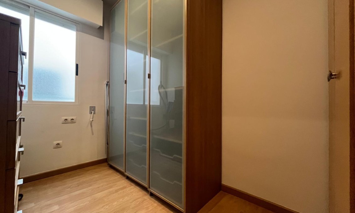 Segunda mano - Apartamento -
Torrevieja - Centro