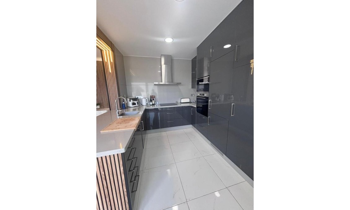 Segunda mano - Villa -
Villamartin - Costa Blanca