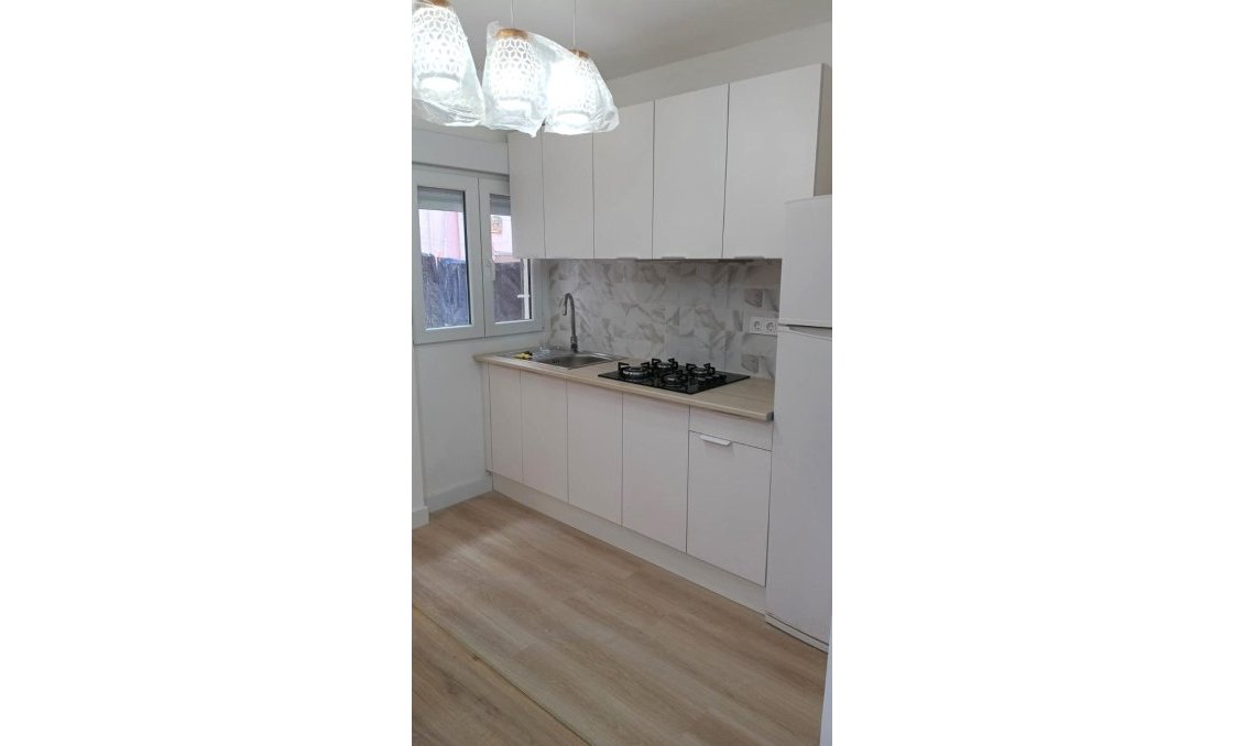 Revente - Appartement -
Torrevieja - Centro