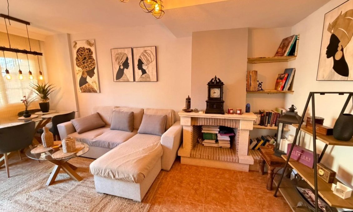 Revente - Semi Detached -
Orihuela Costa - Villamartín