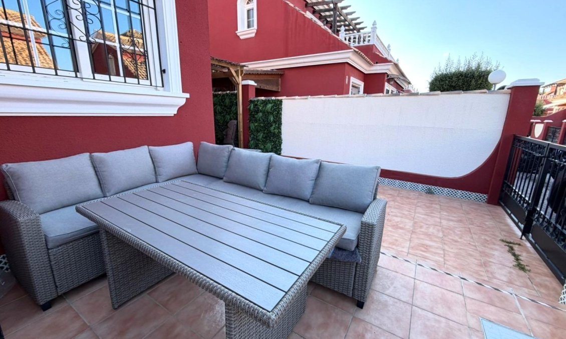 Revente - Semi Detached -
Orihuela Costa - Villamartín