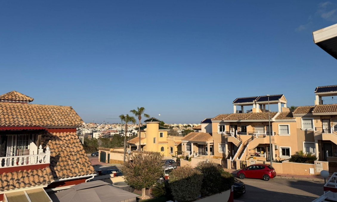 Revente - Semi Detached -
Orihuela Costa - Villamartín