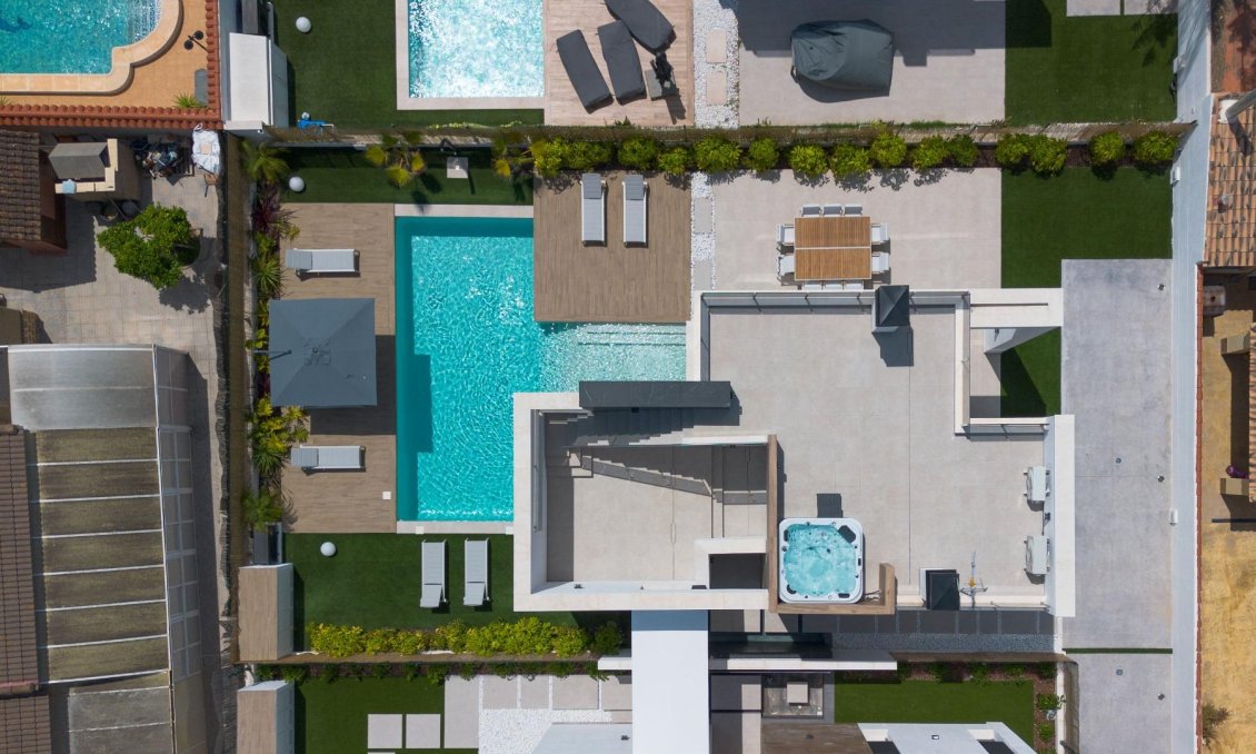 Revente - Villa -
Torrevieja - Torreta Florida