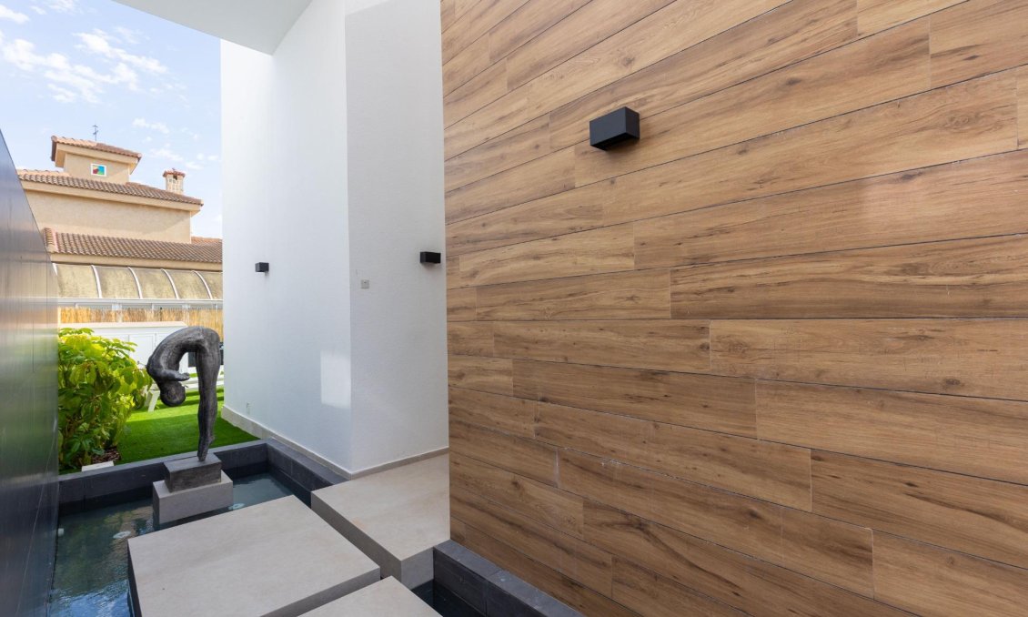 Revente - Villa -
Torrevieja - Torreta Florida