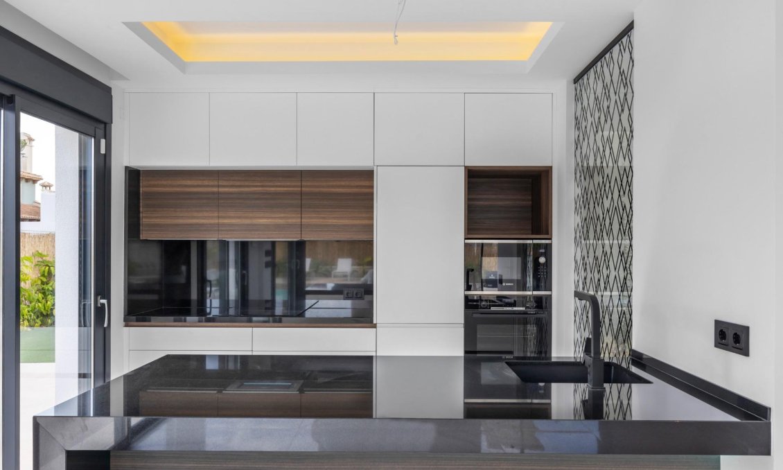 Revente - Villa -
Torrevieja - Torreta Florida