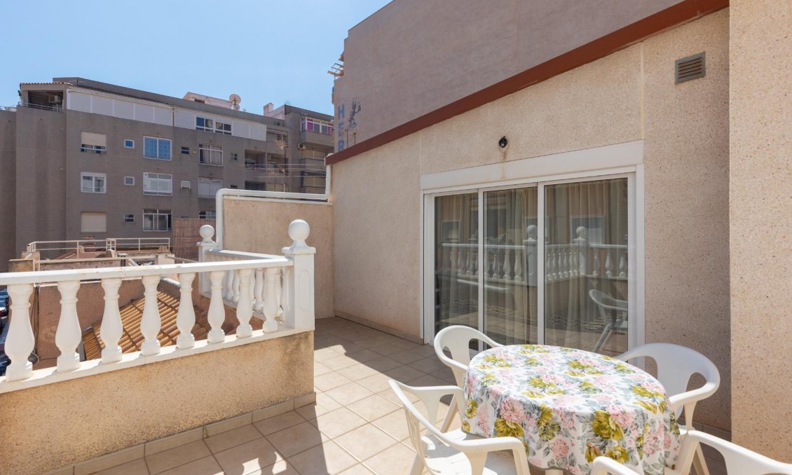 Revente - Bungalow -
Torrevieja - Centro