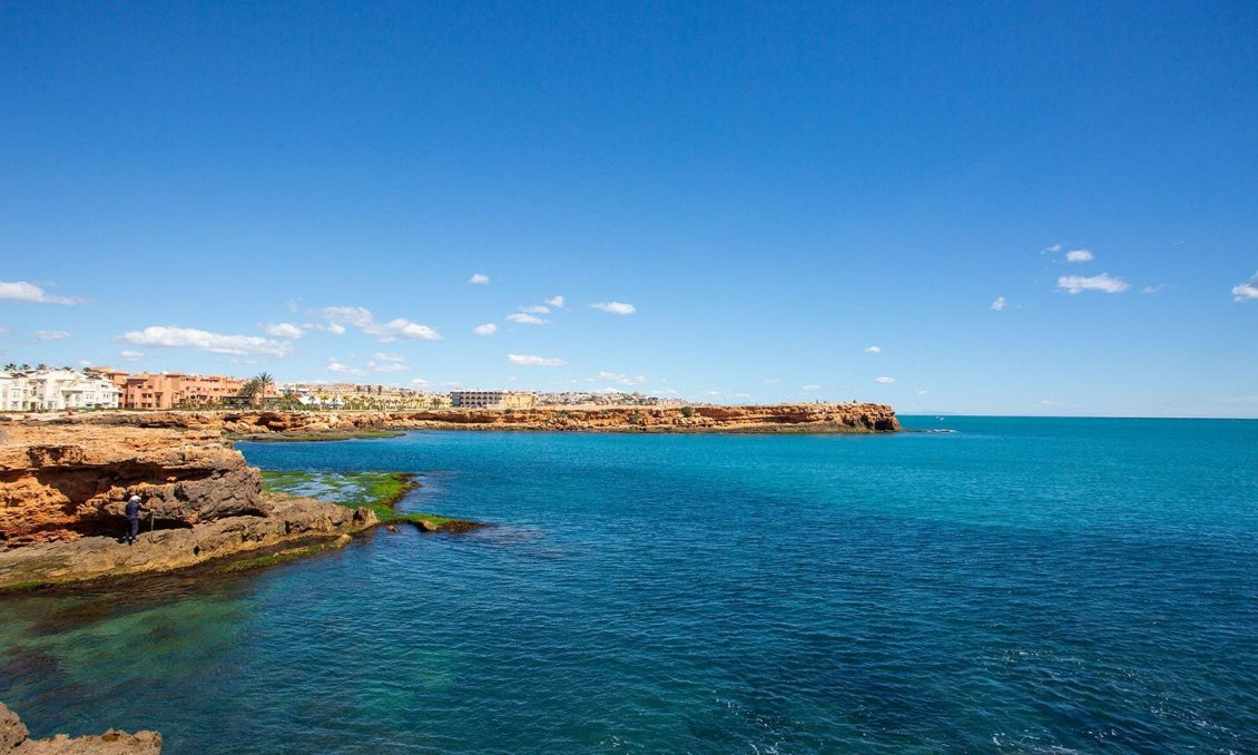 Segunda mano - Bungalow -
Torrevieja - Centro