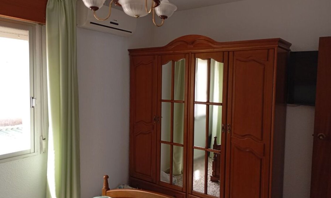 Revânzare - Town House -
Daya Vieja - Costa Blanca