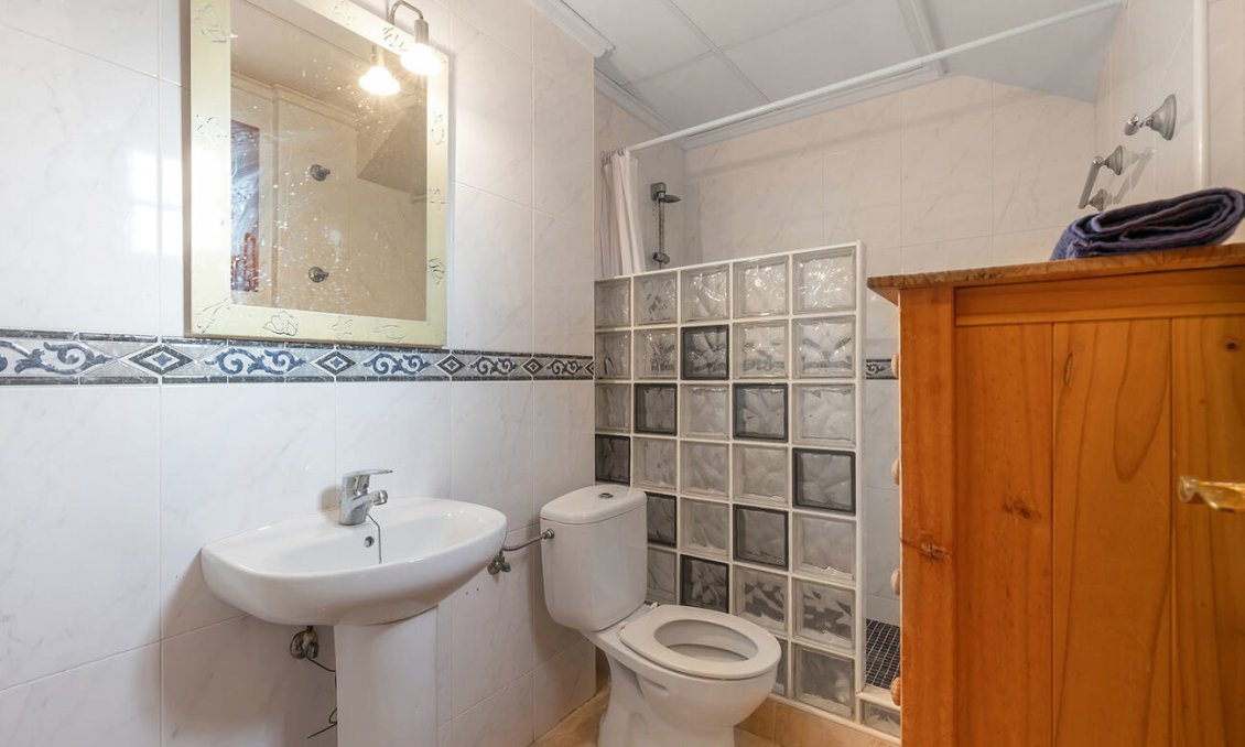 Segunda mano - Villa -
Ciudad Quesada