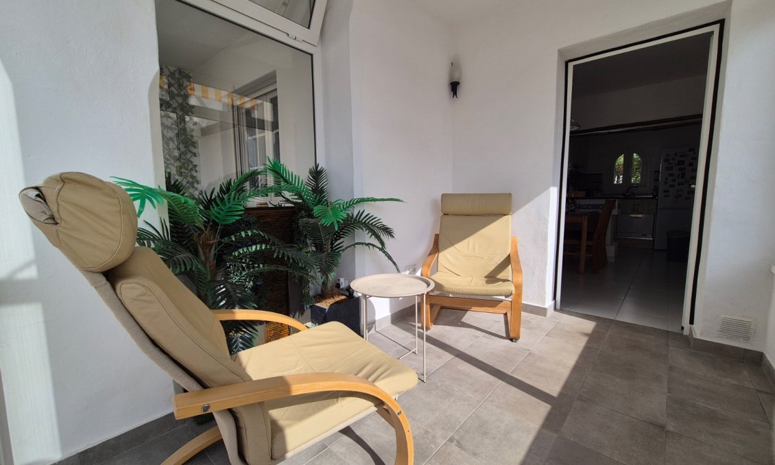 Wiederverkauf - Wohnung -
San Miguel de Salinas - Inland