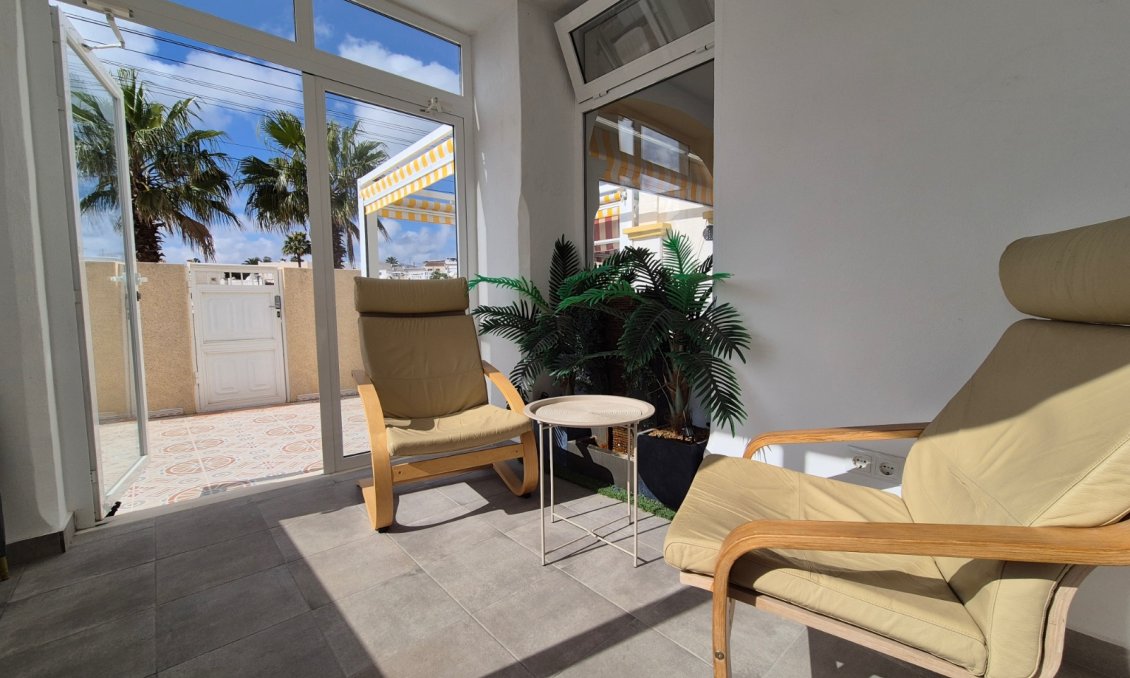 Wiederverkauf - Wohnung -
San Miguel de Salinas - Inland