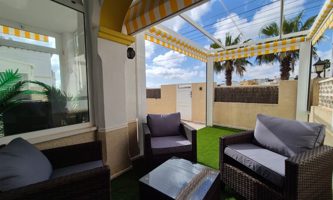 Wiederverkauf - Wohnung -
San Miguel de Salinas - Inland