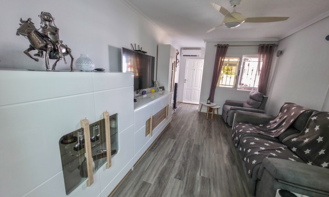 Használt Ingatlanok - Apartman -
Vistabella Golf Entre Naranjos - Inland