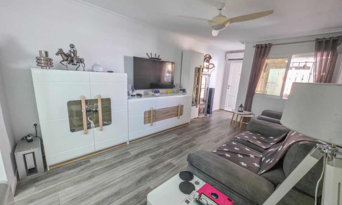 Használt Ingatlanok - Apartman -
Vistabella Golf Entre Naranjos - Inland