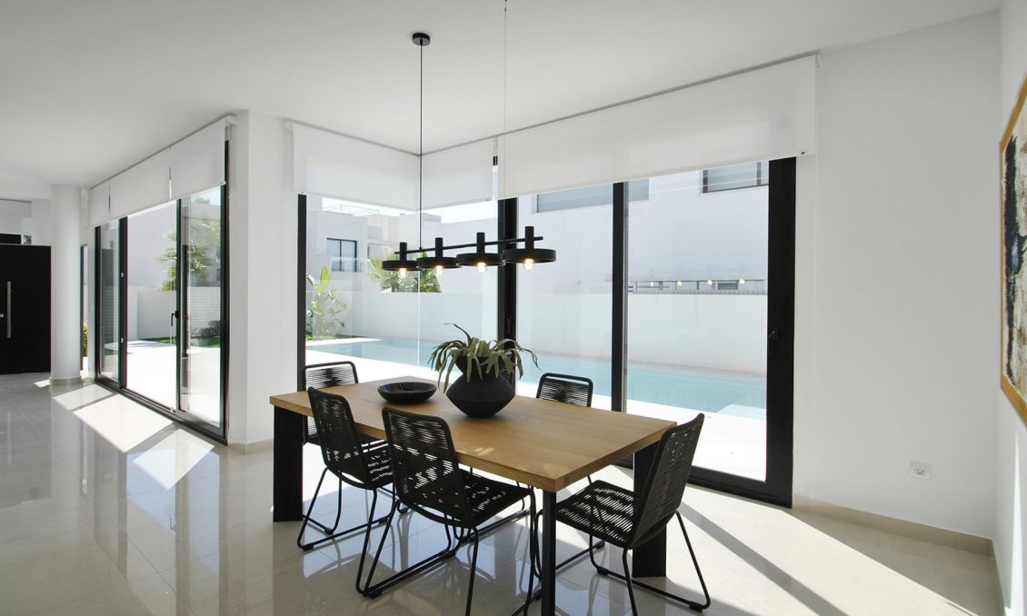 Használt Ingatlanok - Villa -
Rojales - Inland