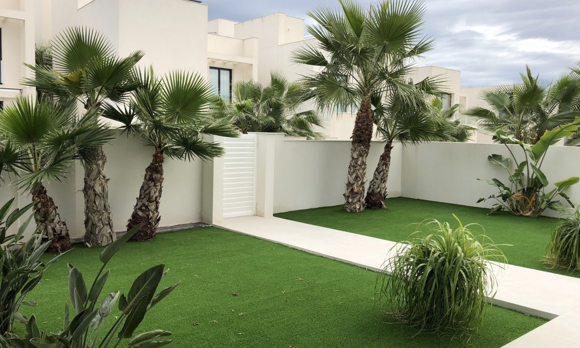 Használt Ingatlanok - Villa -
Rojales - Inland