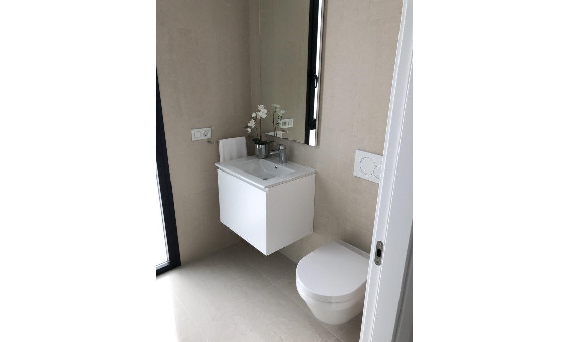 Használt Ingatlanok - Villa -
Rojales - Inland