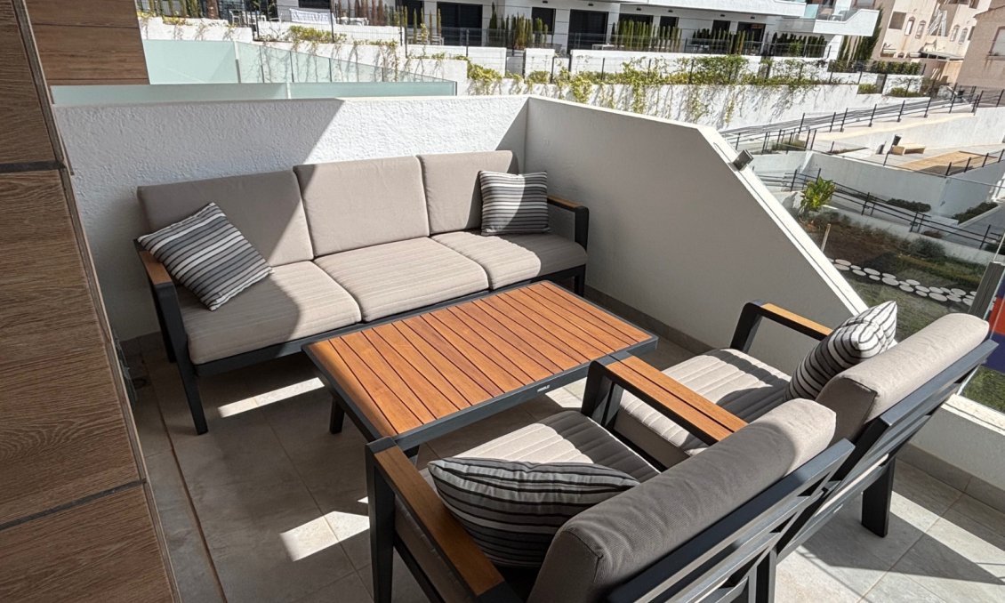 Segunda mano - Apartamento -
Villamartin - Costa Blanca