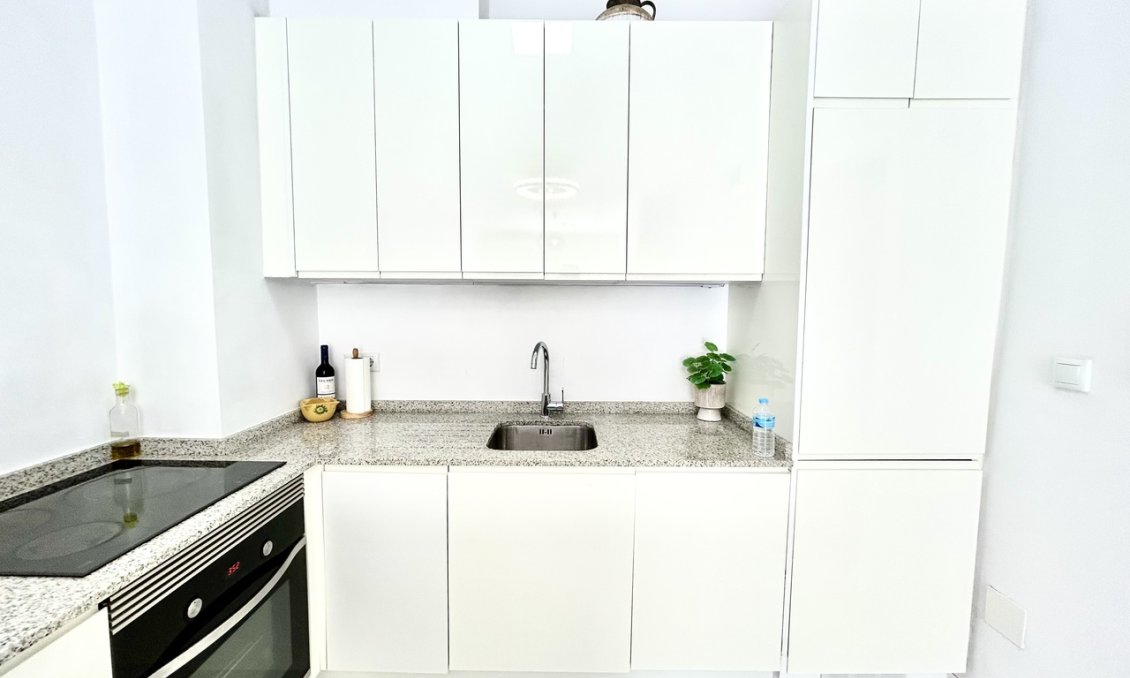 Használt Ingatlanok - Apartman -
La Zenia - Costa Blanca