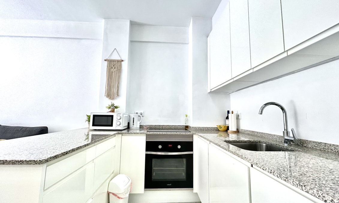 Használt Ingatlanok - Apartman -
La Zenia - Costa Blanca