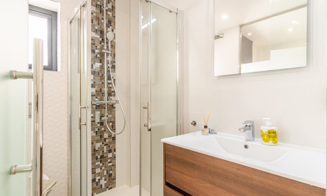 Használt Ingatlanok - Villa -
Rojales - Inland