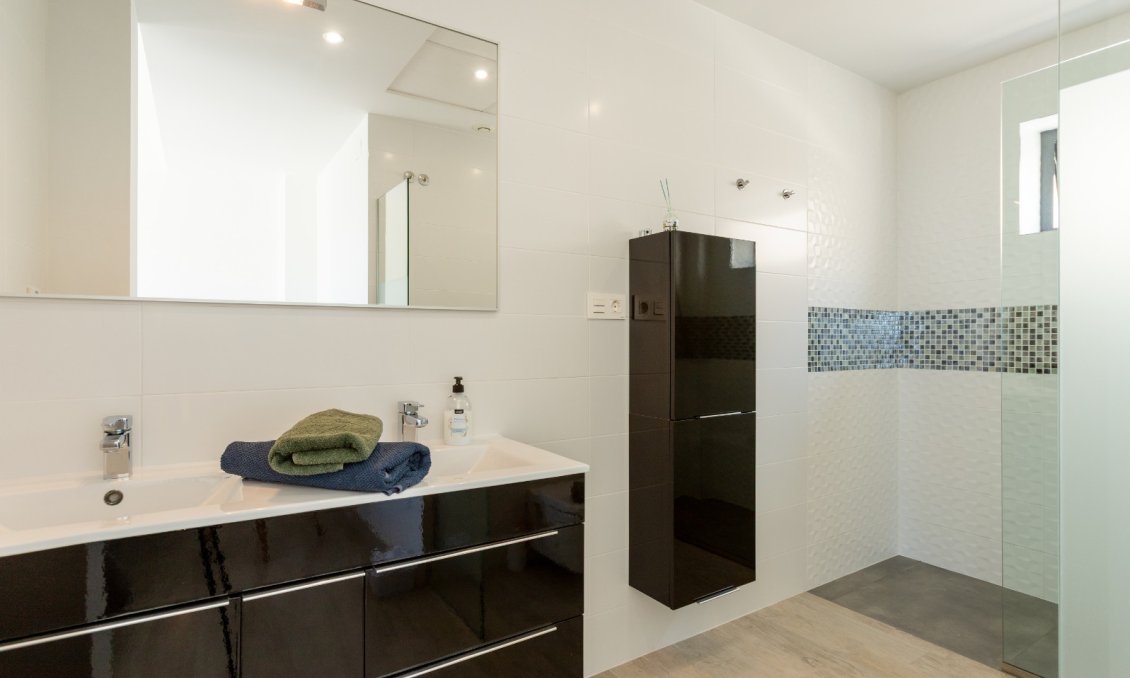 Használt Ingatlanok - Villa -
Rojales - Inland