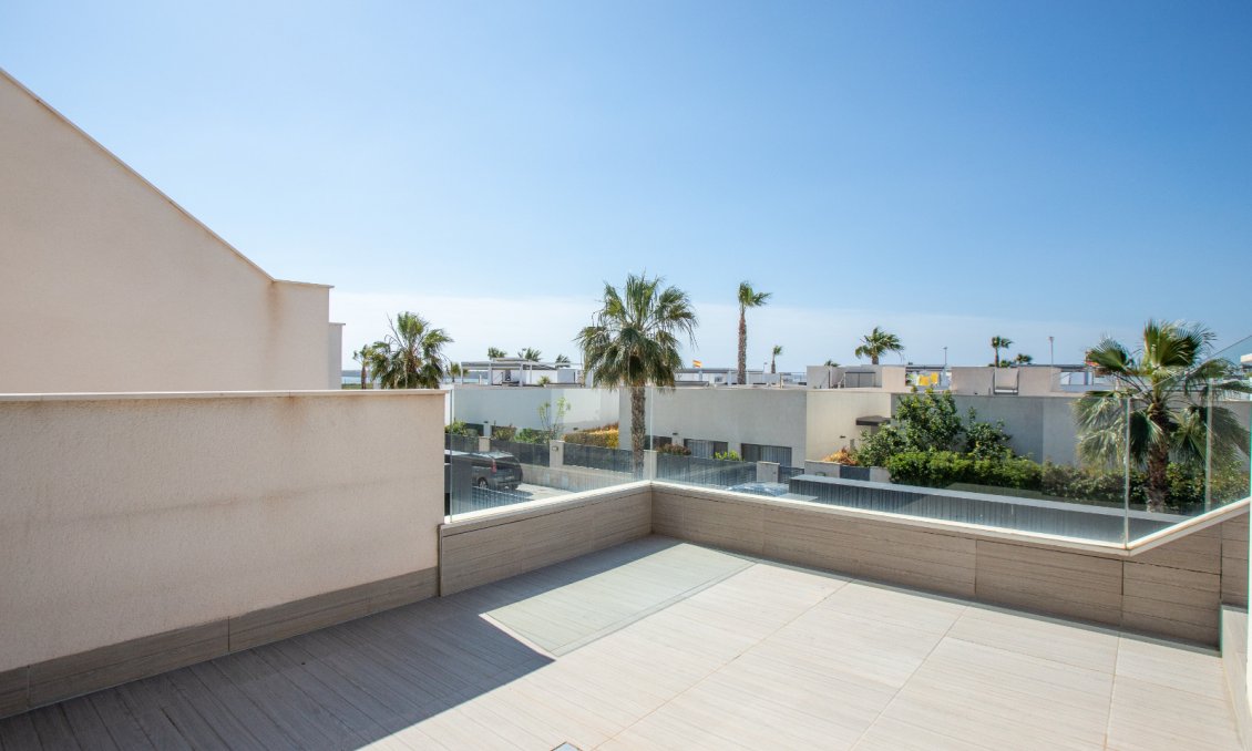 Használt Ingatlanok - Villa -
Rojales - Inland