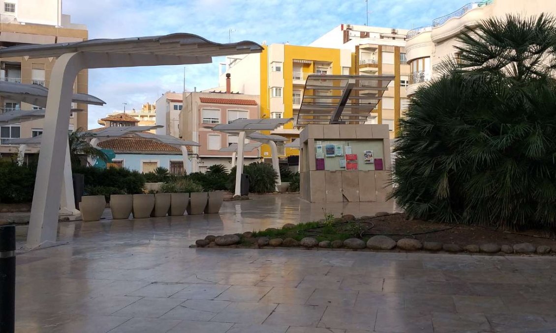Használt Ingatlanok - Apartman -
Torrevieja - Costa Blanca