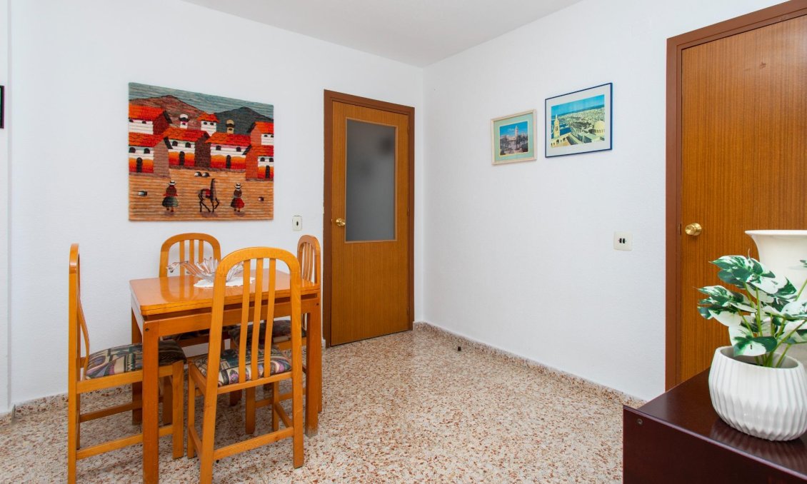 Resale - Penthouse -
Torrevieja - Playa del Cura