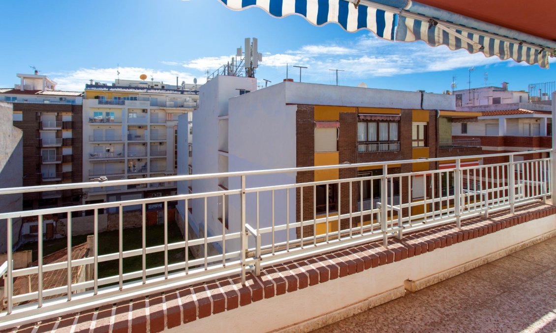 Resale - Penthouse -
Torrevieja - Playa del Cura