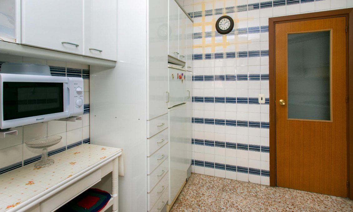 Resale - Penthouse -
Torrevieja - Playa del Cura