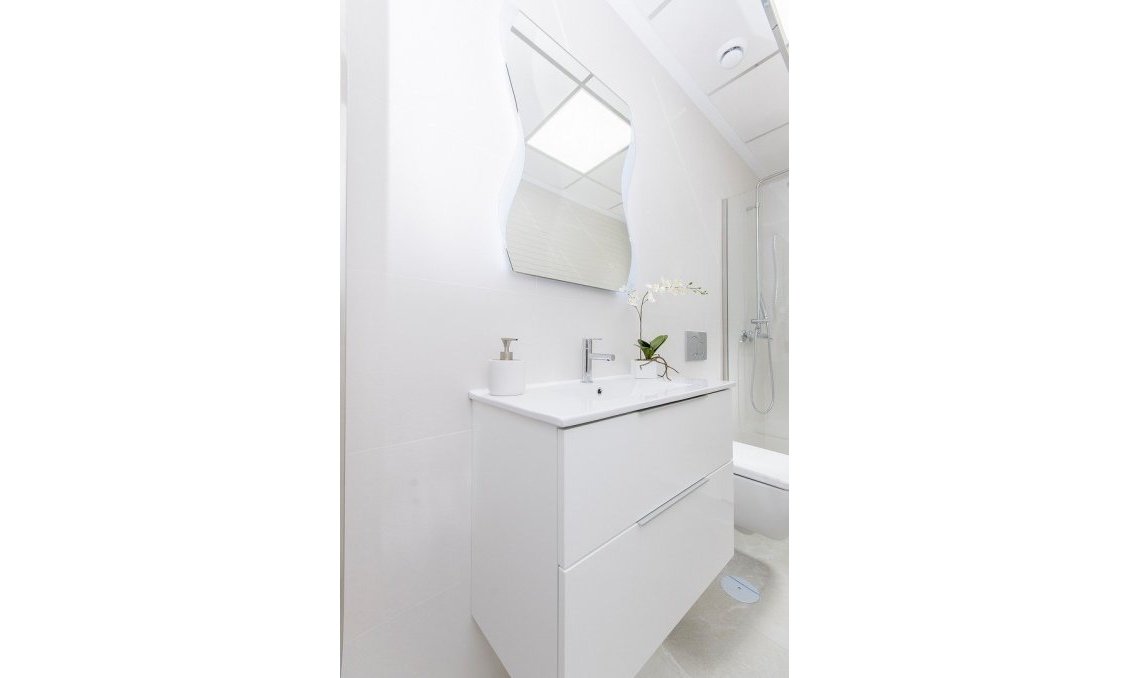 Neue Gebäude - Bungalow -
San Miguel de Salinas - VistaBella Golf