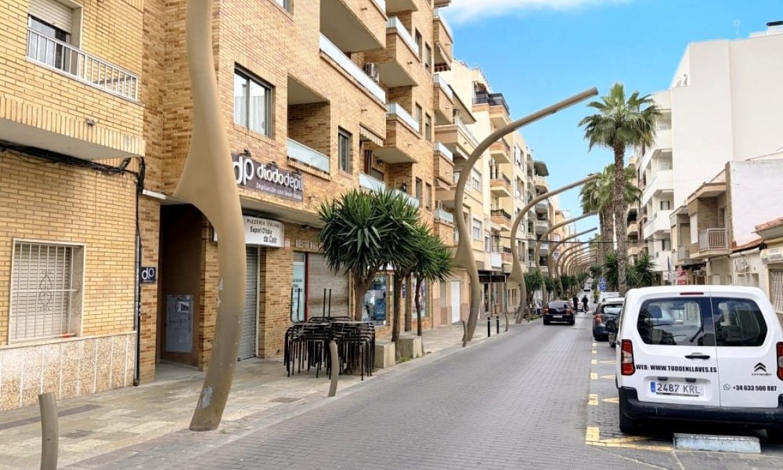 Revânzare - Apartament -
Torrevieja - Costa Blanca