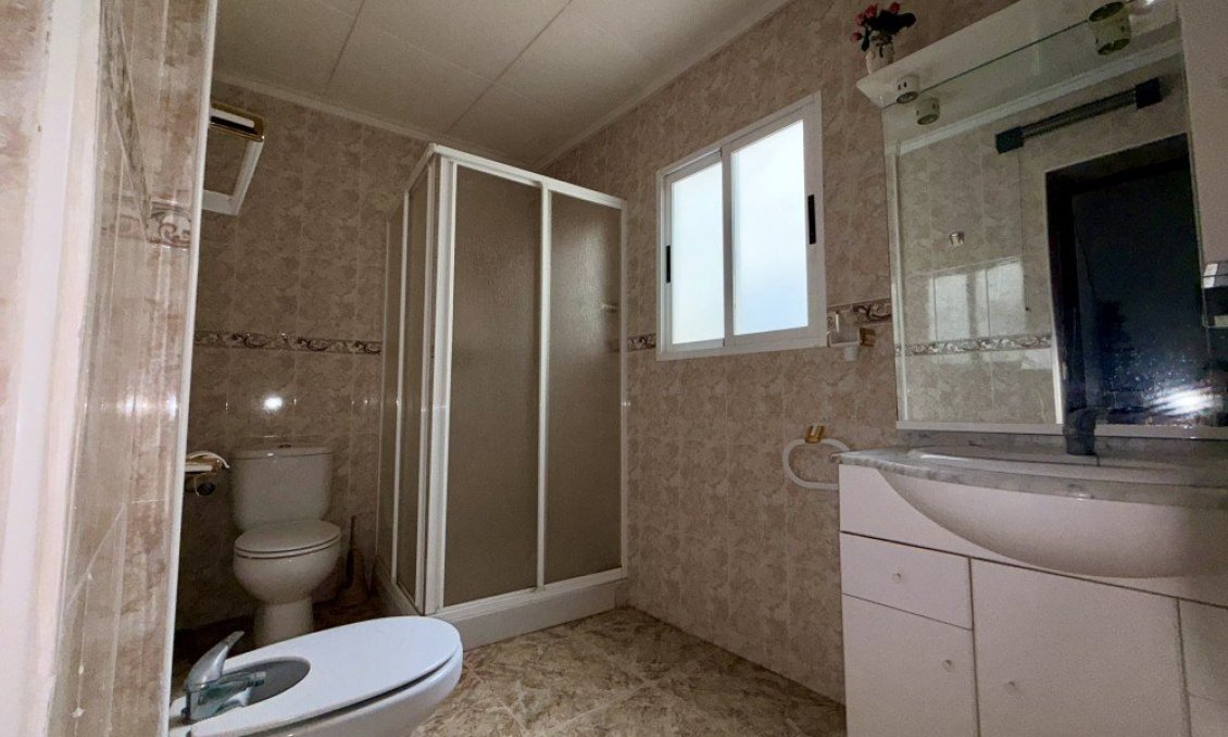 Revânzare - Apartament -
Torrevieja - Costa Blanca