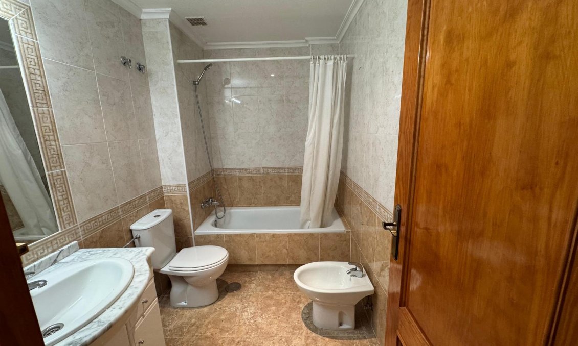 Segunda mano - Apartamento -
Orihuela Costa - Costa Blanca