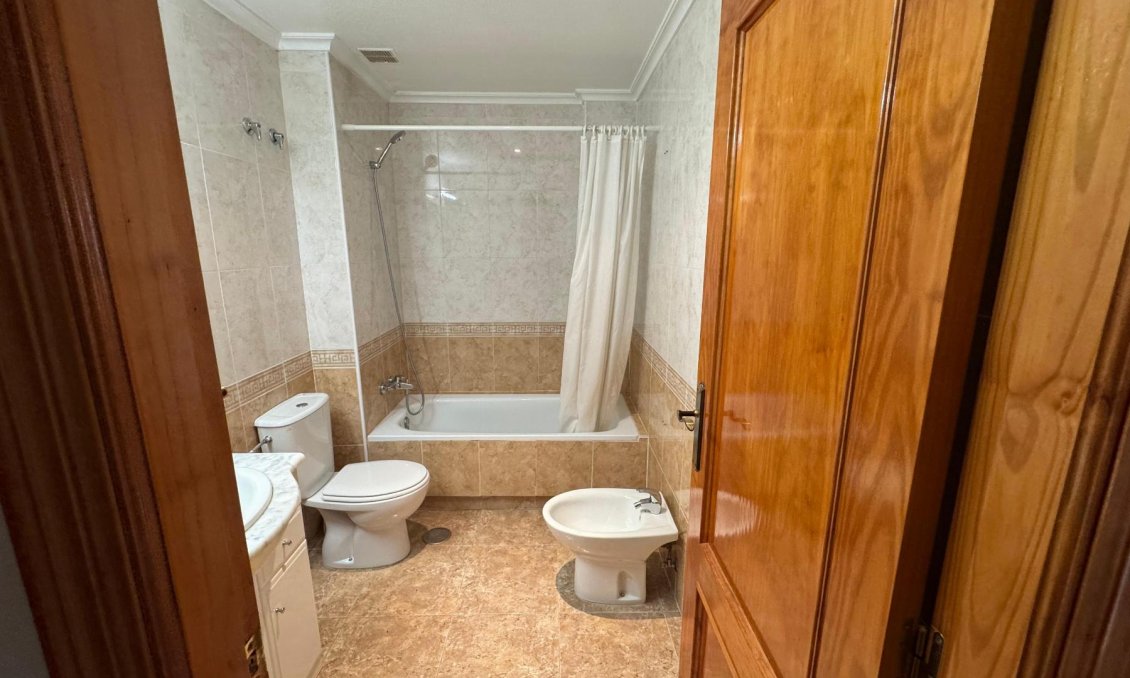 Segunda mano - Apartamento -
Orihuela Costa - Costa Blanca