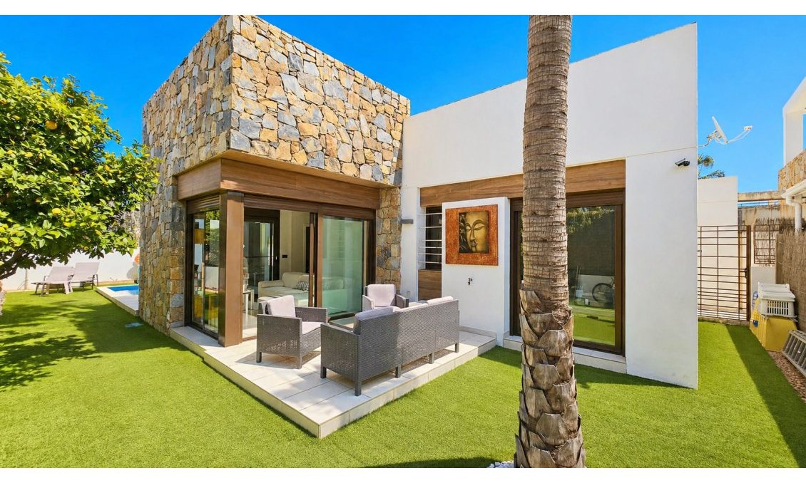 Wiederverkauf - Villa -
Orihuela Costa - Costa Blanca