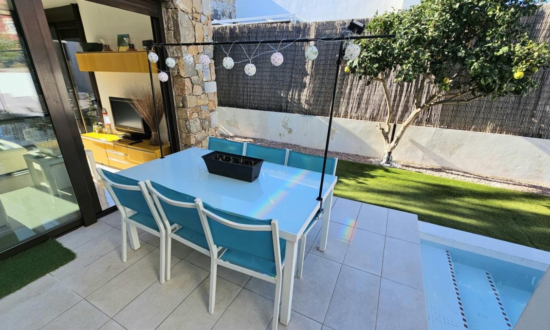 Wiederverkauf - Villa -
Orihuela Costa - Costa Blanca