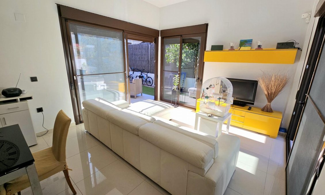 Wiederverkauf - Villa -
Orihuela Costa - Costa Blanca