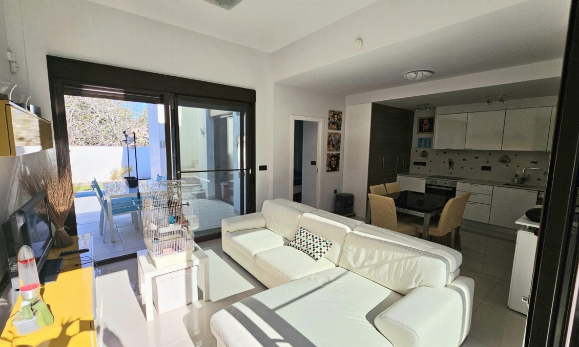 Wiederverkauf - Villa -
Orihuela Costa - Costa Blanca