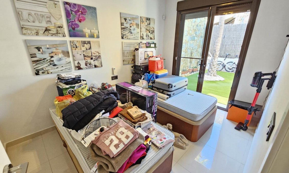 Wiederverkauf - Villa -
Orihuela Costa - Costa Blanca