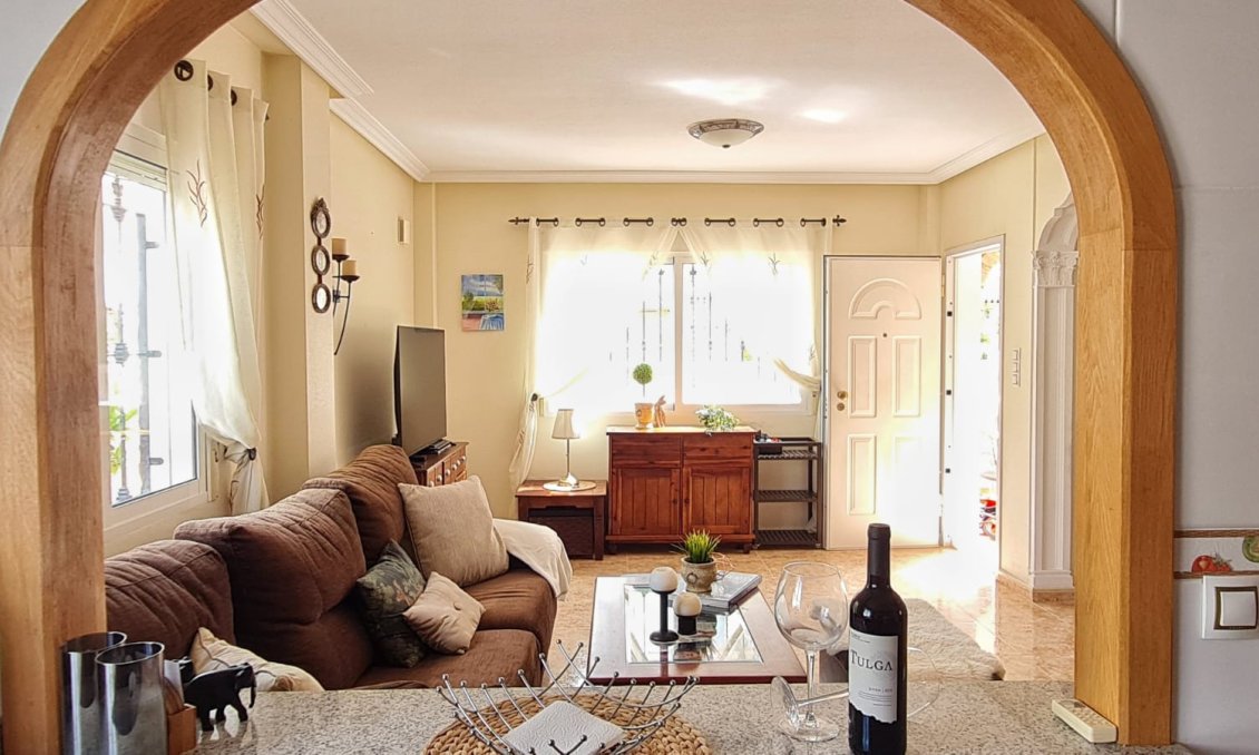 Revente - Villa -
Orihuela Costa - Costa Blanca