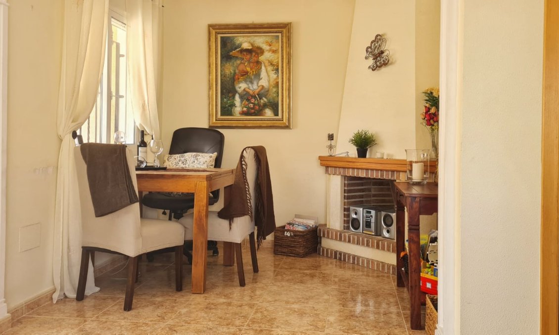 Revente - Villa -
Orihuela Costa - Costa Blanca